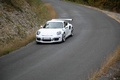 Porsche 991 GT3 RS blanc 3/4 avant gauche vue de haut