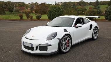 Porsche 991 GT3 RS blanc 3/4 avant gauche