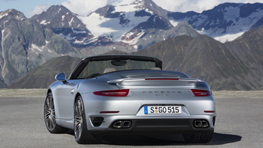 Porsche 991 Turbo Cabrio - gris - 3/4 arrière gauche