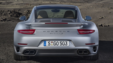 Porsche 991 Turbo S gris face arrière