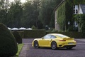 Porsche 991 Turbo S jaune 3/4 arrière gauche 2