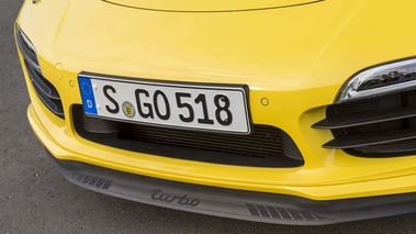 Porsche 991 Turbo S jaune lame avant 2