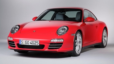 Porsche 997 Carrera 4S MkII rouge 3/4 avant gauche