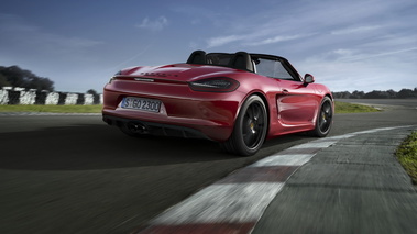 Porsche Boxster GTS - rouge - 3/4 arrière droit dynamique