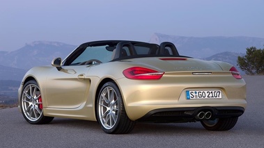 Porsche Boxster S 981 jaune 3/4 arrière gauche