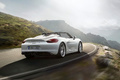 Porsche Boxster Spyder 2015 - Blanc - 3/4 arrière droit dynamique