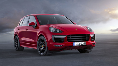 Porsche Cayenne GTS 2015 - Rouge - 3/4 avant droit