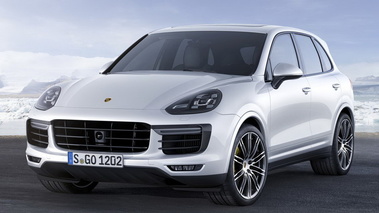 Porsche Cayenne Turbo S - Blanc - 3/4 avant gauche