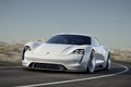 Porsche Mission E concept - Blanc - 3/4 avant gauche