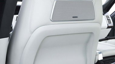 Range Rover MY2013 gris écran siège debout