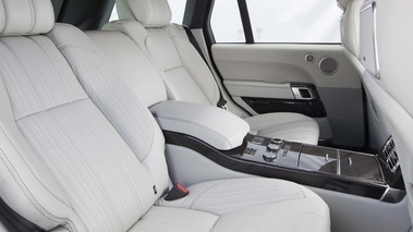 Range Rover MY2013 gris sièges arrière debout