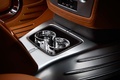 Rolls Royce Phantom Coupe Aviator Collection gris console centrale