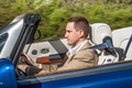 Rolls Royce Phantom Drophead Coupe MkII bleu pilote travelling 2