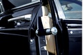 Rolls Royce Phantom LWB MkII noir parapluie