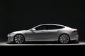 Tesla Model S blanc profil