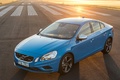 Volvo S60 Polestar bleu 3/4 avant gauche