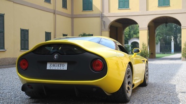 Alfa Romeo TZ3 Stradale jaune 3/4 arrière droit 2