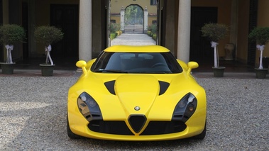 Alfa Romeo TZ3 Stradale jaune face avant 3