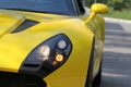 Alfa Romeo TZ3 Stradale jaune phare avant