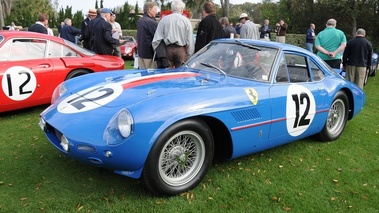 Ferrari 250 GT bleu, 3-4 avg