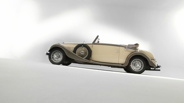 Bugatti Type 57 Vanvooren, blan+brun, profil gch