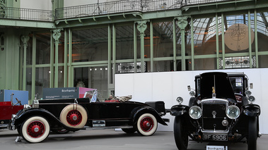 Vente Bonhams - Rolls Royce noir profil