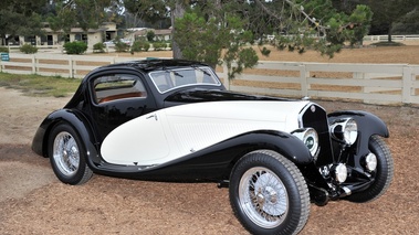 Bugatti Type 35, blanc+noir, 3-4 avd