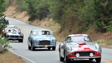 Ferraris en colone, action 3-4 avd