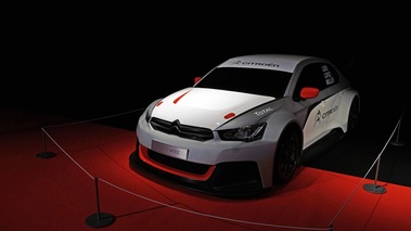 Citroën C-Elysée WTCC 3/4 avant gauche