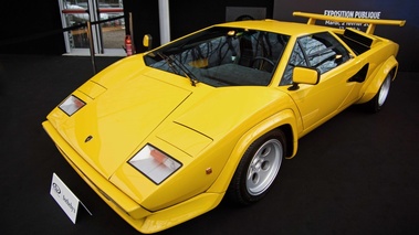 Festival Automobile International de Paris 2016 - Lamborghini Countach LP400 S jaune 3/4 avant gauche