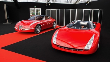 Festival Automobile International de Paris 2017 - Fioravanti C100r rouge face avant