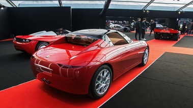 Festival Automobile International de Paris 2017 - Fioravanti Vola rouge 3/4 arrière droit