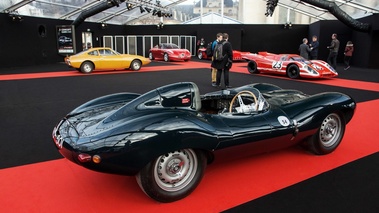 Festival Automobile International de Paris 2017 - Jaguar Type D Prototype vert 3/4 arrière droit