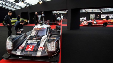 Festival Automobile International de Paris 2017 - Porsche 919 Hybrid face avant