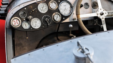 Festival Automobile International de Paris 2017 - Voisin Speedrecord tableau de bord