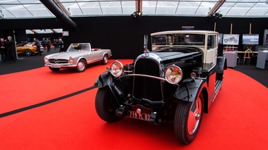 Festival Automobile International de Paris 2018 - Voisin noir/blanc 3/4 avant gauche