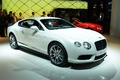 Bentley Continental GT V8 S blanc 3/4 avant droit