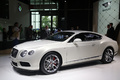 Bentley Continental GT V8 S blanc 3/4 avant gauche