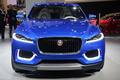 Jaguar C-X17 bleu face avant