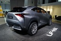 Lexus LF-NX 3/4 arrière droit