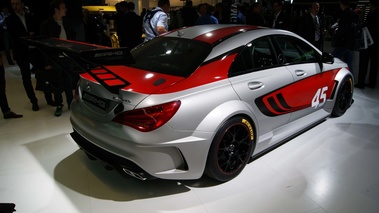 Mercedes CLA 45 AMG Racing Series 3/4 arrière droit