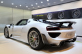 Porsche 918 Spyder blanc 3/4 arrière gauche