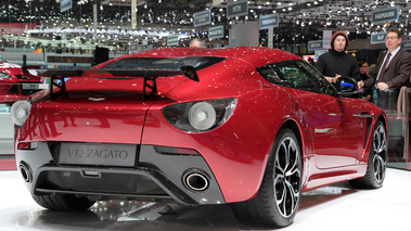 Salon de Genève 2012 - Aston Martin V12 Zagato rouge 3/4 arrière droit