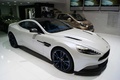 Salon de Genève 2013 - Aston Martin Vanquish Q blanc 3/4 avant droit