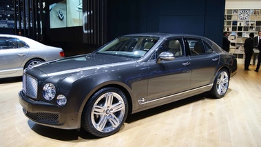 Salon de Genève 2013 - Bentley Mulsanne anthracite 3/4 avant gauche