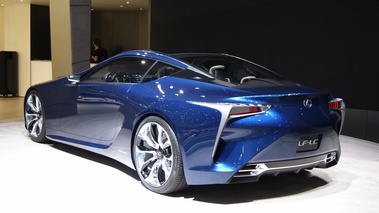 Salon de Genève 2013 - Lexus LF-LC bleu 3/4 arrière gauche