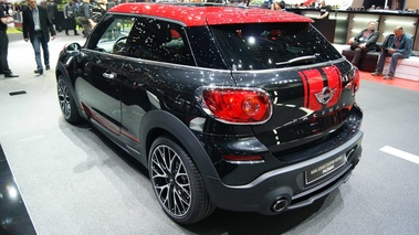 Salon de Genève 2013 - Mini Paceman JCW noir 3/4 arrière gauche