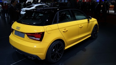 Audi S1 jaune 3/4 arrière droit