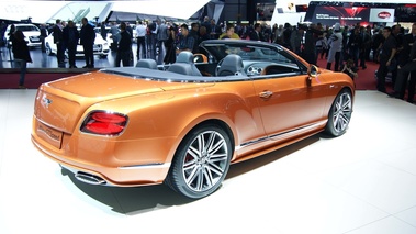 Bentley Continental GTC Speed orange 3/4 arrière droit
