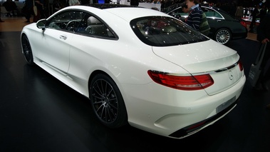 Mercedes S-Classe Coupe blanc 3/4 arrière gauche